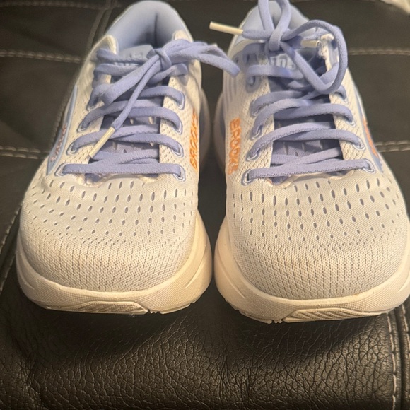 Brooks Women's Athletic Shoes - Ghost Max 3 / - Picture 2 of 8